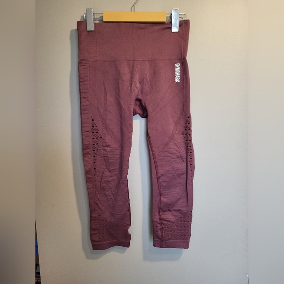 Gymshark Women's Mauve Legging Capris, Size 26 - Picture 2 of 6